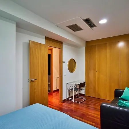 2prior 5 -plaza Mayor -by Victoria Apartment